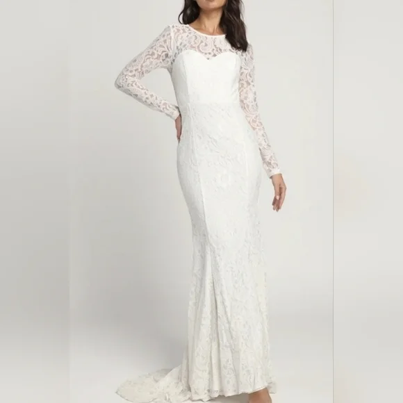 NEW Lulu's Lace Wedding Dress - Picture 3 of 16